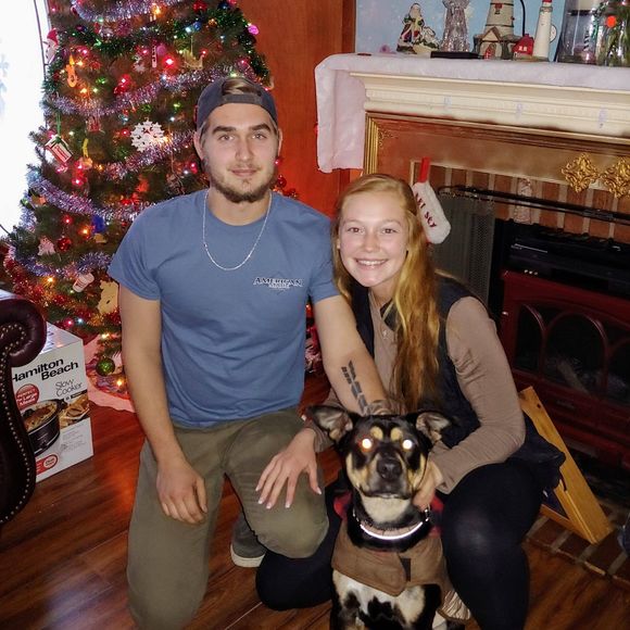 Meet your Posher, Lindsey - Picture 1 of 1